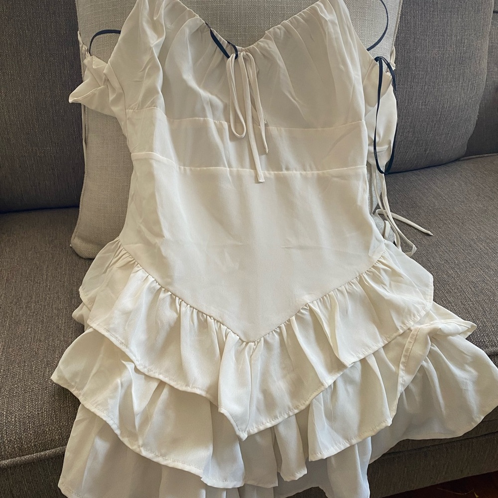 White baby doll dress from Forever 21 size medium